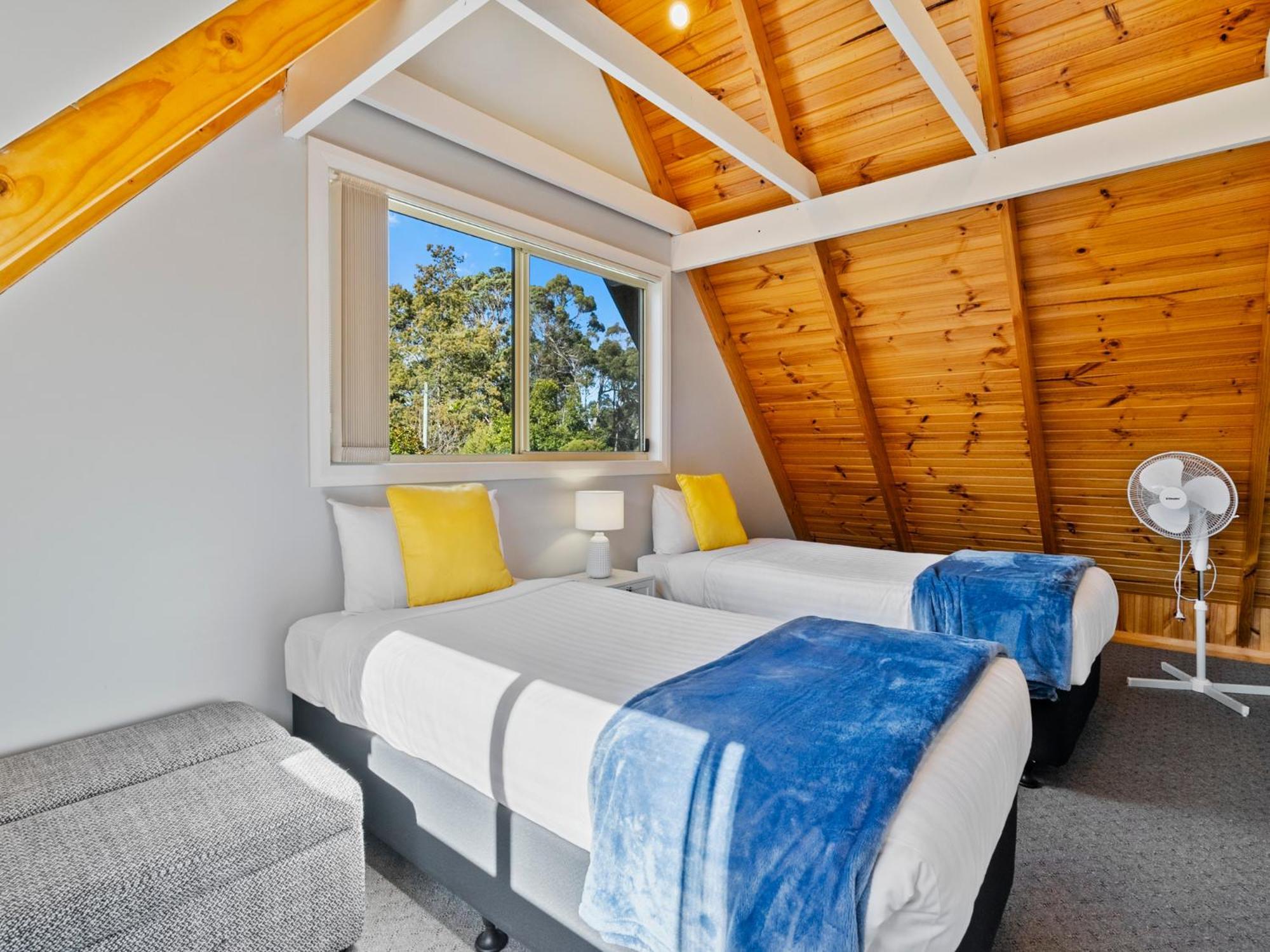 Four Seasons Waterfront Villas Taranna 외부 사진